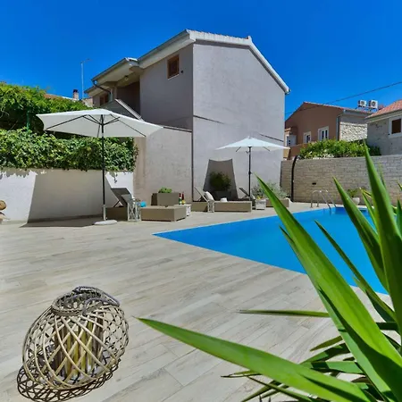 Seaview Gatsby Petrcane