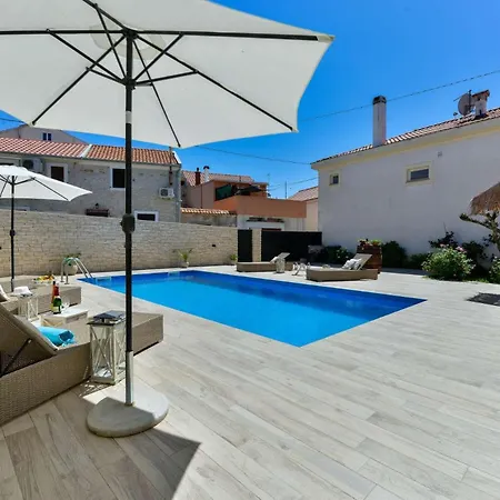 Seaview Gatsby Nyaraló